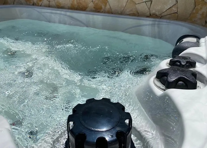 Luisa Anabela Piscine Et Jacuzzi 别墅 *