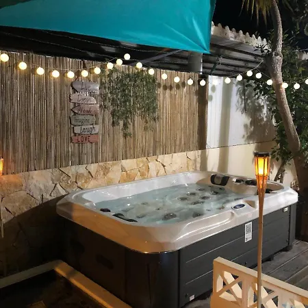 Luisa Anabela, 6/8 Pers, Piscine Et Jacuzzi . Вилла *