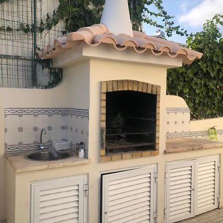 Luisa Anabela, 6/8 Pers, Piscine Et Jacuzzi . * Albufeira